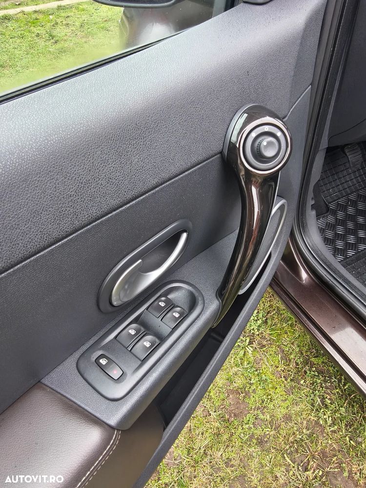 Renault Clio 1.5 dCi 90 FAP Luxe - 16