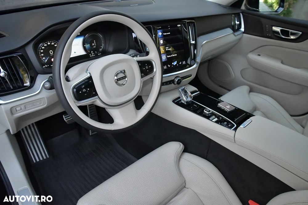 Volvo S60 T8 eAWD Inscription - 22