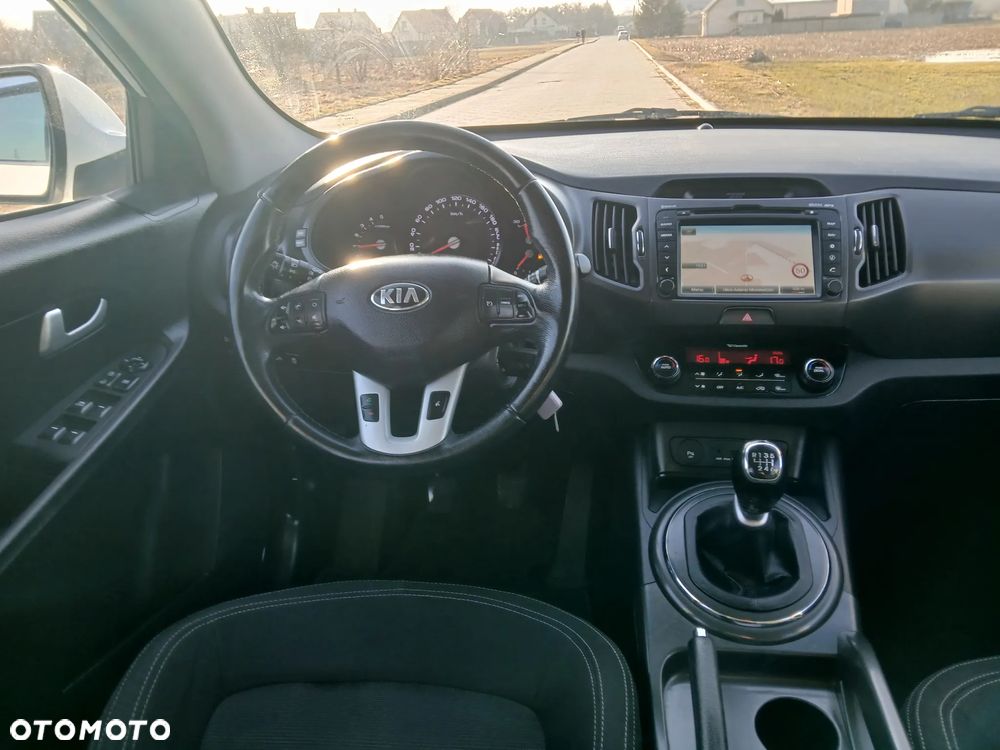 Kia Sportage 1.7 CRDI 2WD ISG Dream-Team Edition - 23