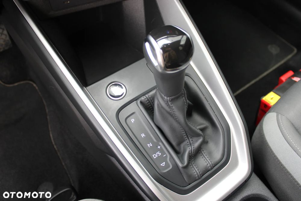 Audi A1 Sportback 30 TFSI S tronic - 19