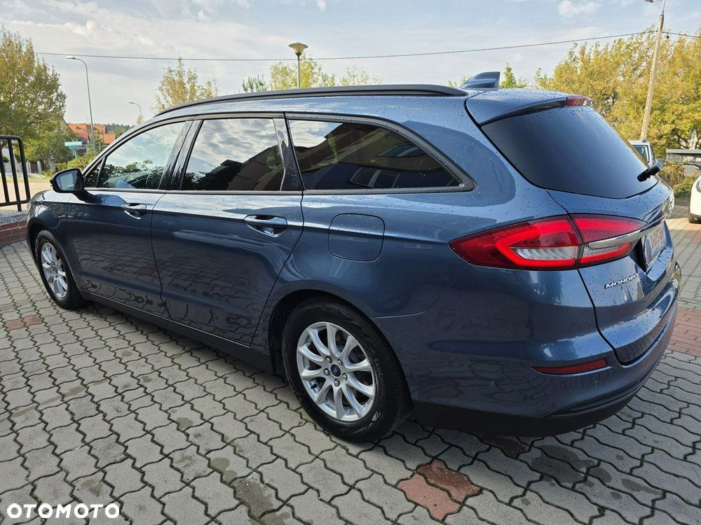 Ford Mondeo 2.0 Hybrid Executive Plus - 9