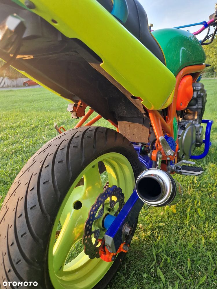 Suzuki GS - 6