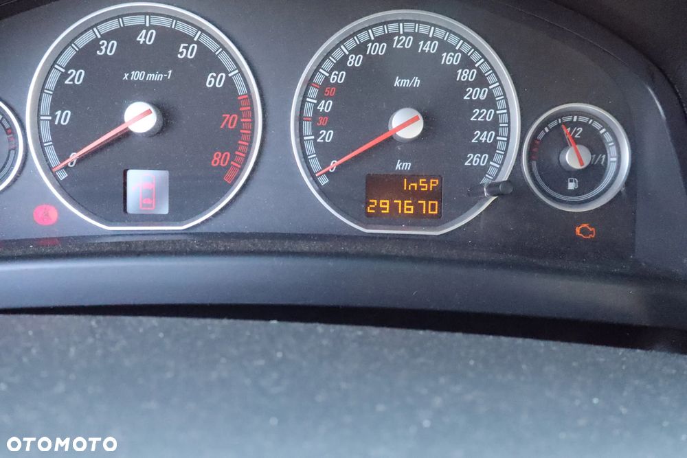 Opel Vectra - 8