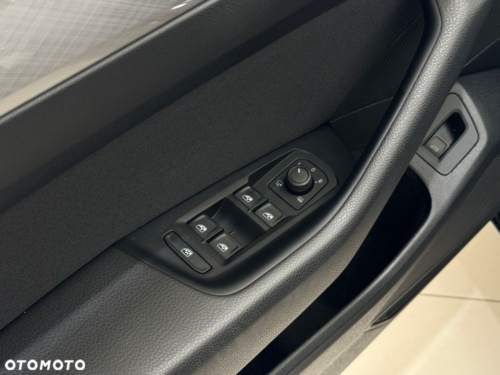 Volkswagen Passat 2.0 TDI EVO Business DSG - 20