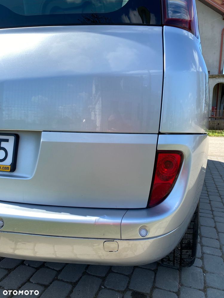 Renault Espace 2.0 dCi Impulsion - 12