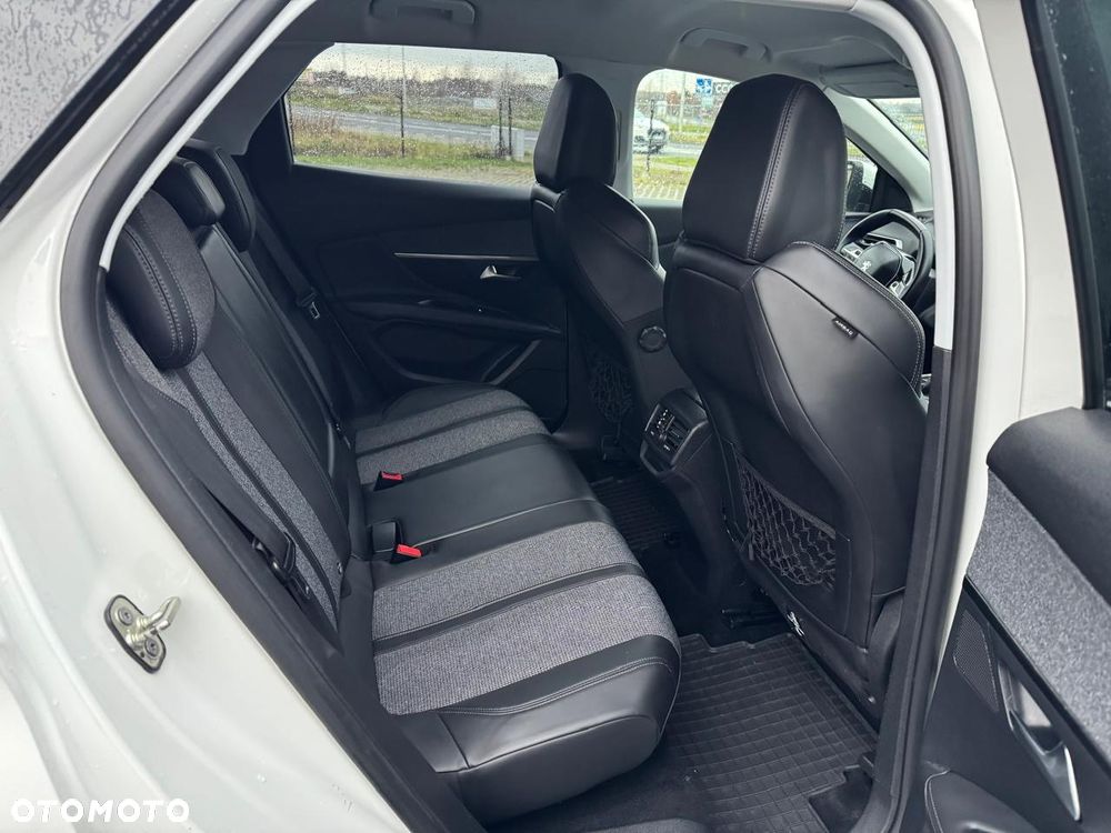 Peugeot 3008 HDi FAP 150 Premium - 23