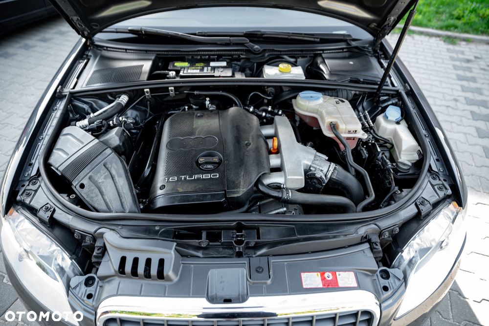 Audi A4 Limousine 1.8 T quattro - 35