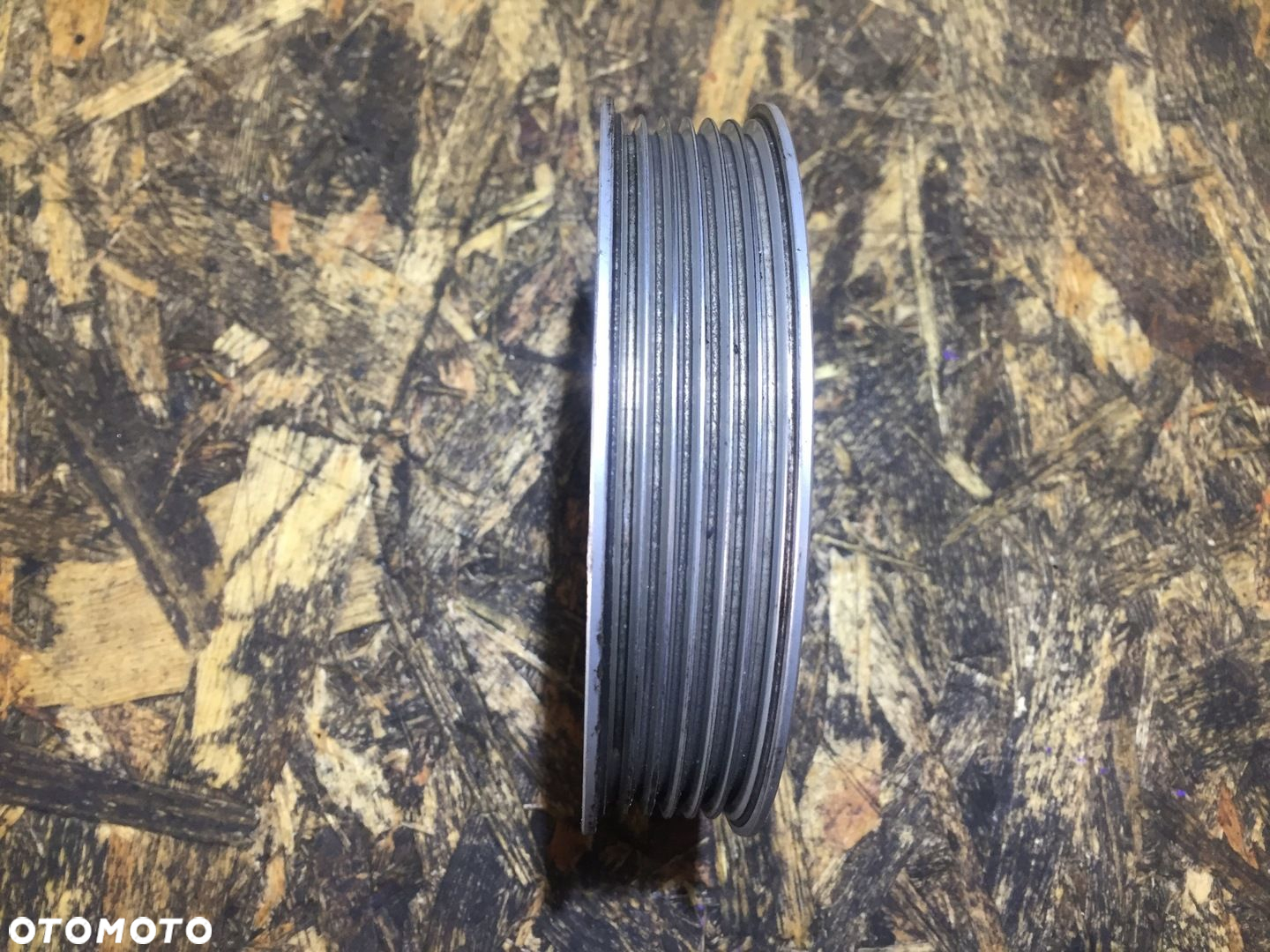 AUDI A8 D4 KOŁO PASOWE POMPY 059145255J - 4