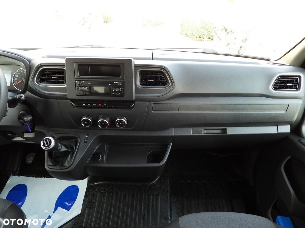 Renault MASTER WYWROTKA PODWÓJNA KABINA DOKA 6 MIEJSC TEMPOMAT LEDY KLIMATYZACJA  145KM - 31