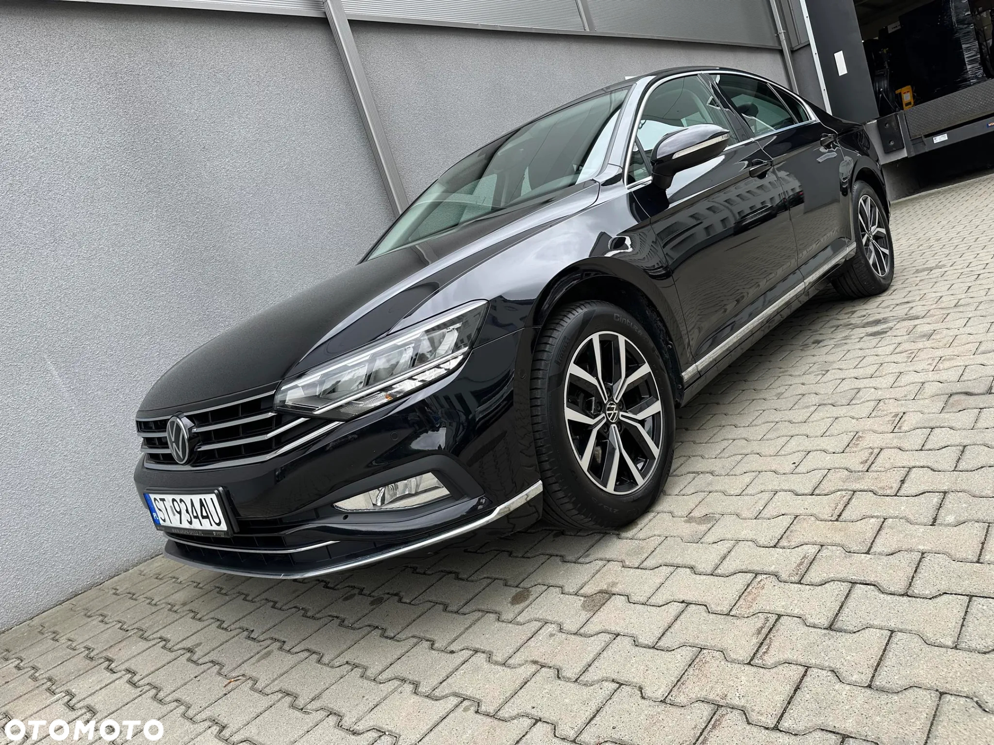 Volkswagen Passat 1.5 TSI EVO Elegance DSG - 5