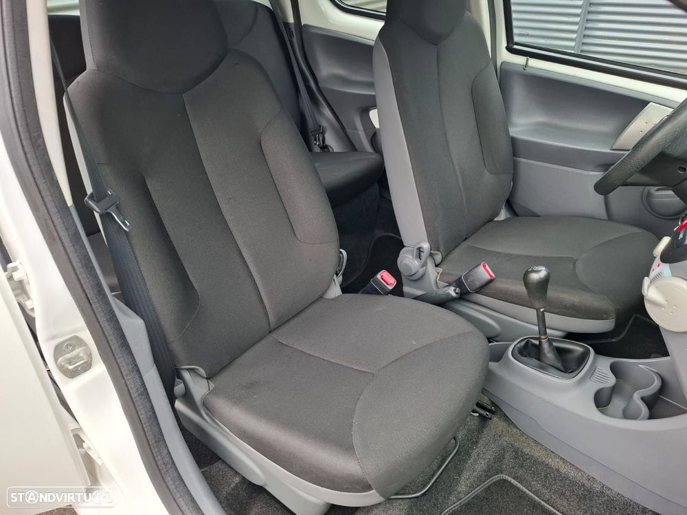 Toyota Aygo 1.0 - 25