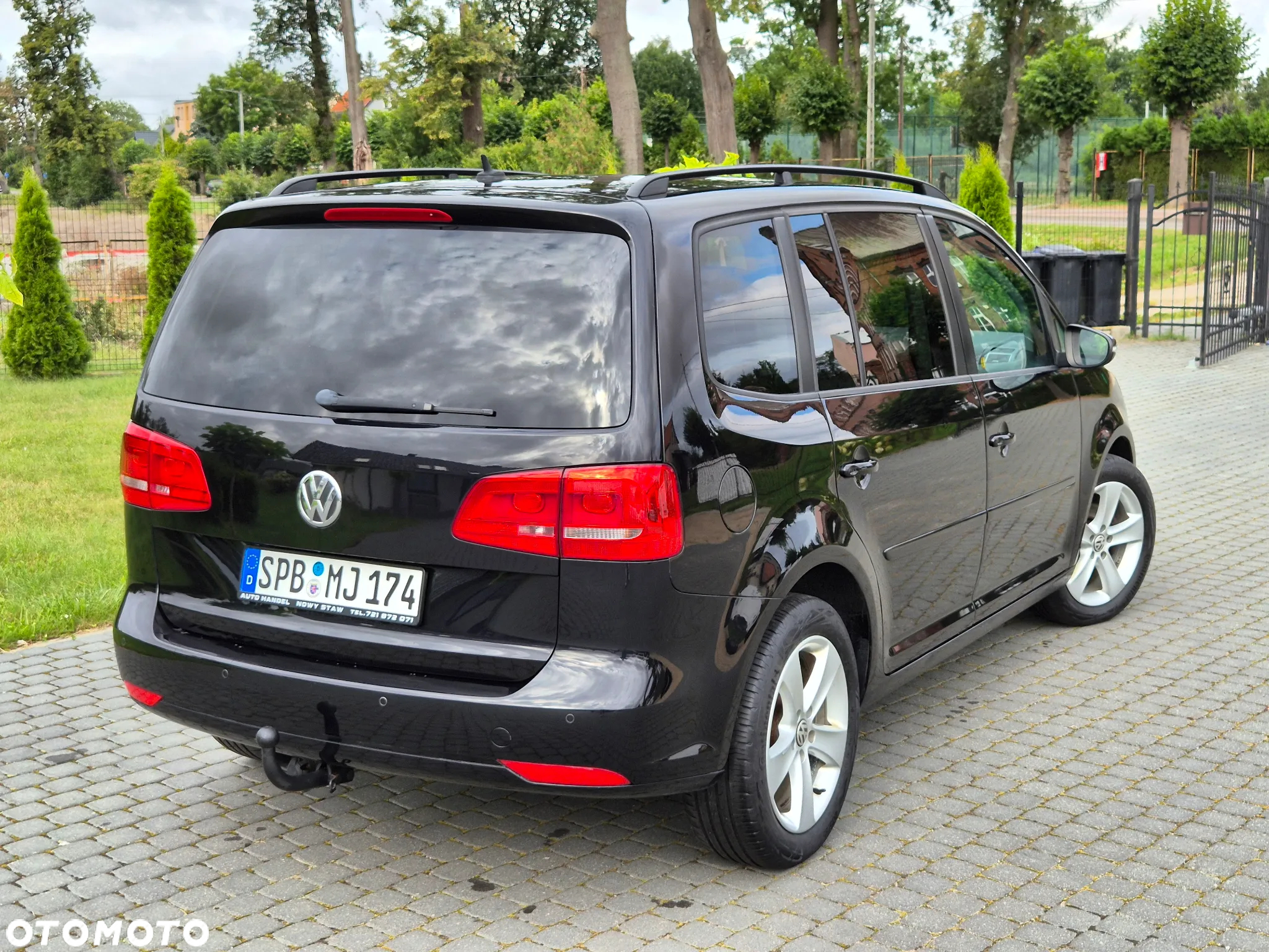 Volkswagen Touran 1.4 TSI STYLE - 4