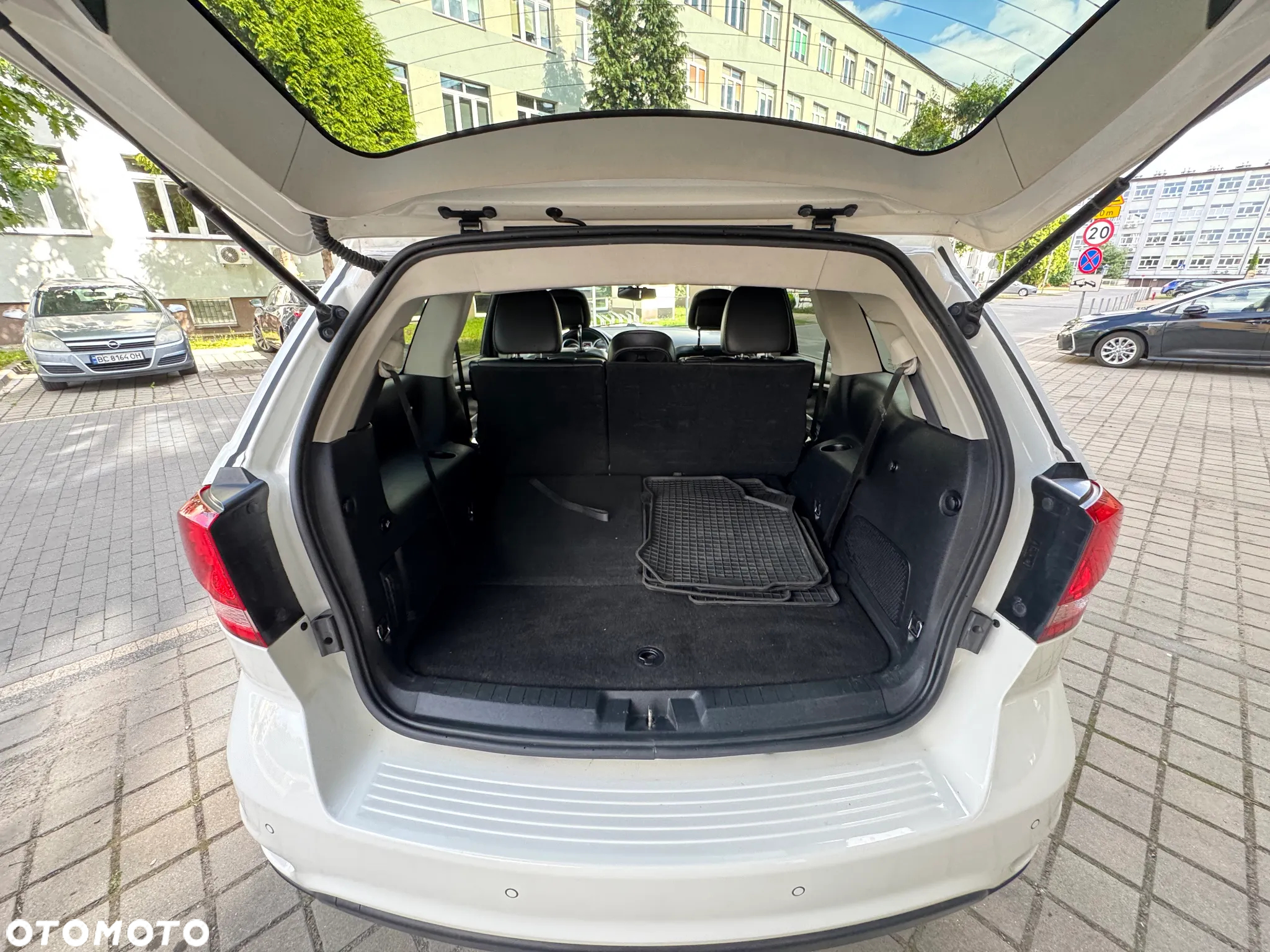 Fiat Freemont 2.0 Multijet Lounge AWD - 13