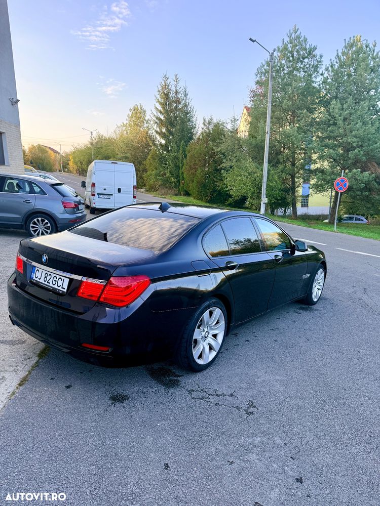 BMW Seria 7 - 2