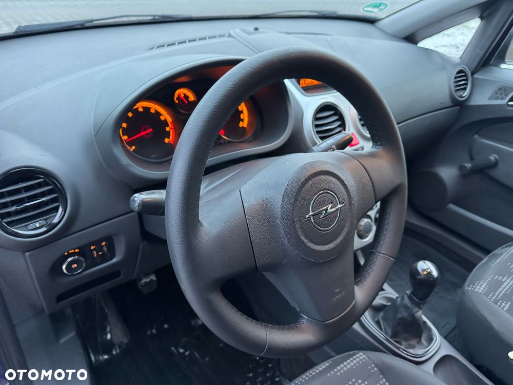 Opel Corsa - 11