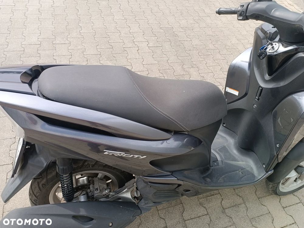 Yamaha Tricity - 19