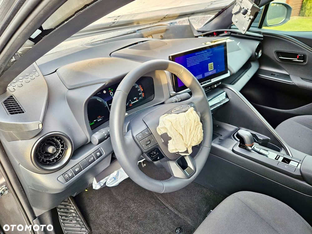 Toyota C-HR - 16