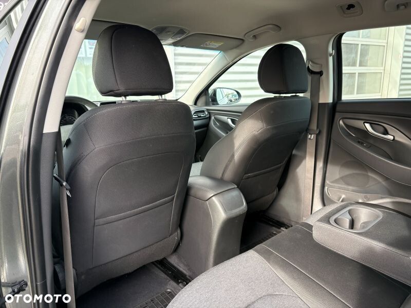 Hyundai i30 1.5 T-GDI 48V Smart DCT - 18