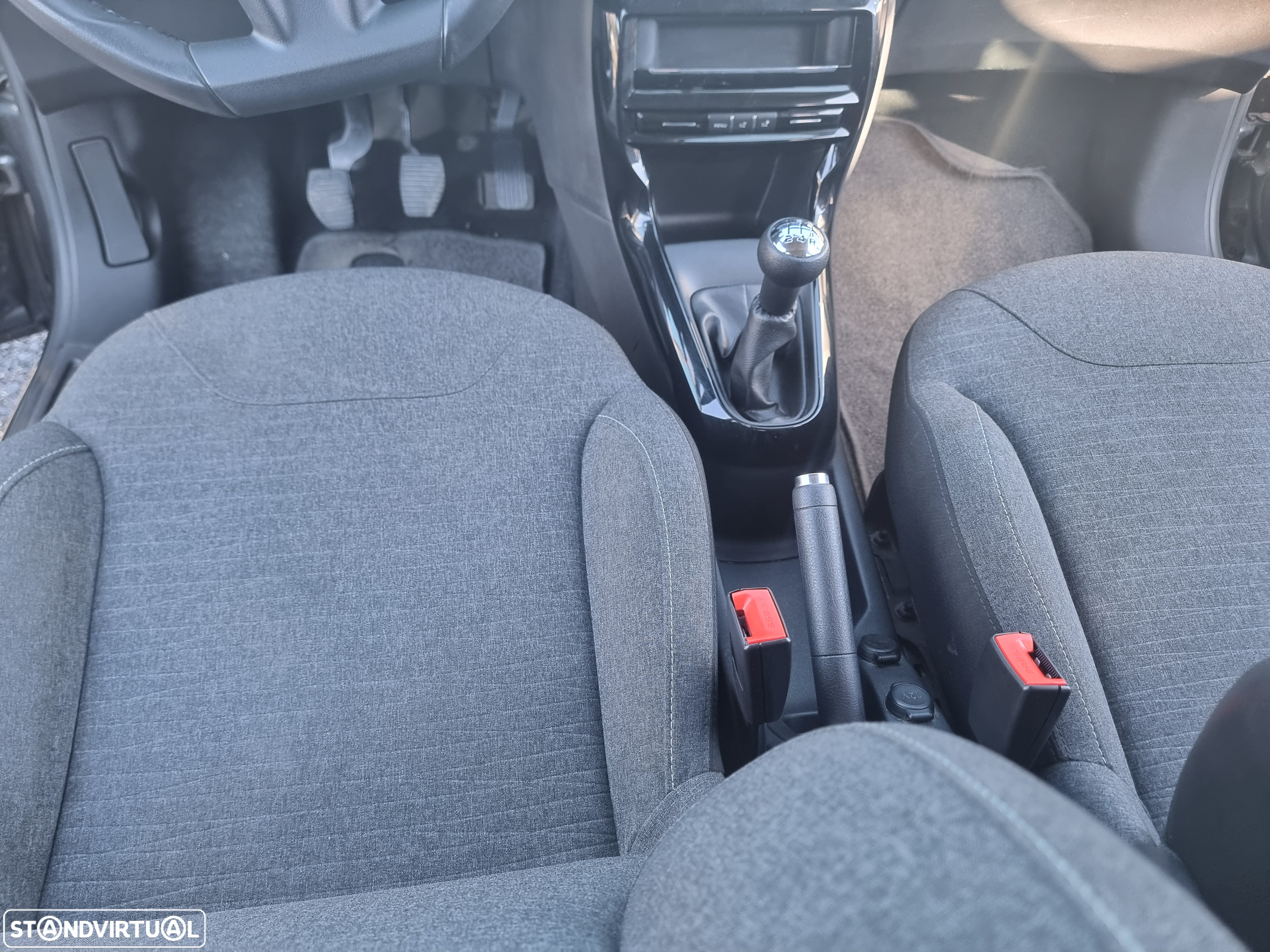 Citroën C3 1.2 PureTech Collection - 21
