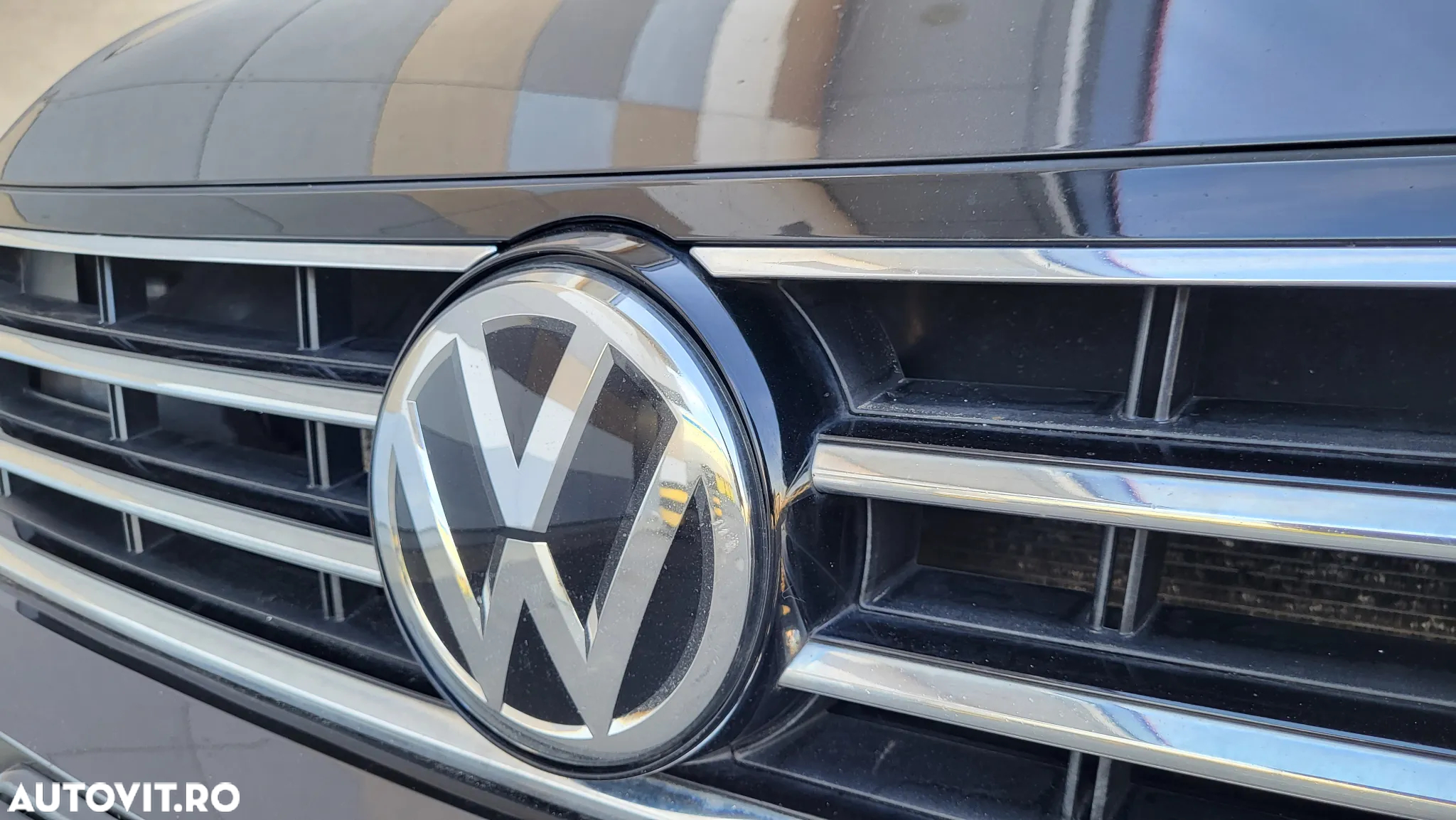 Volkswagen Passat Variant 2.0 TDI SCR DSG Comfortline - 18