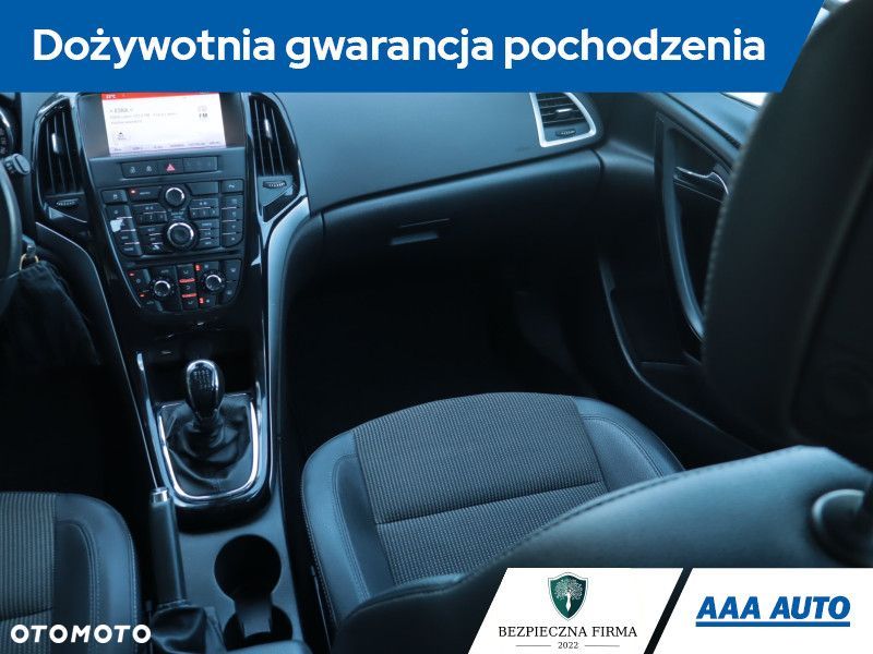 Opel Astra - 10