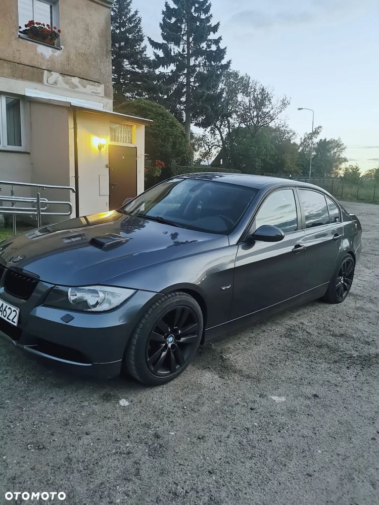 BMW Seria 3 318i - 2