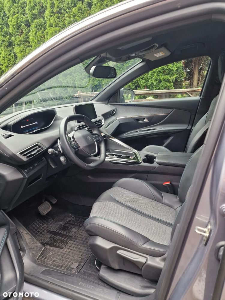 Peugeot 3008 1.2 PureTech Allure Pack S&S EAT8 - 10