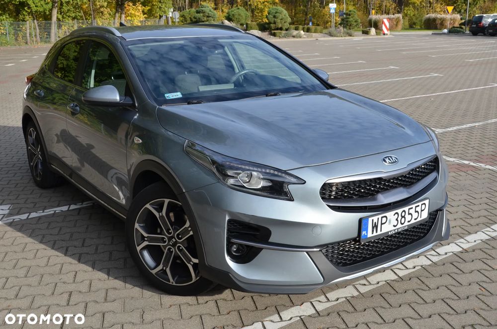 Kia XCeed - 10
