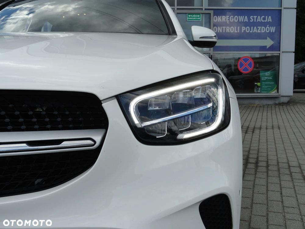 Mercedes-Benz GLC 220 d 4-Matic - 29