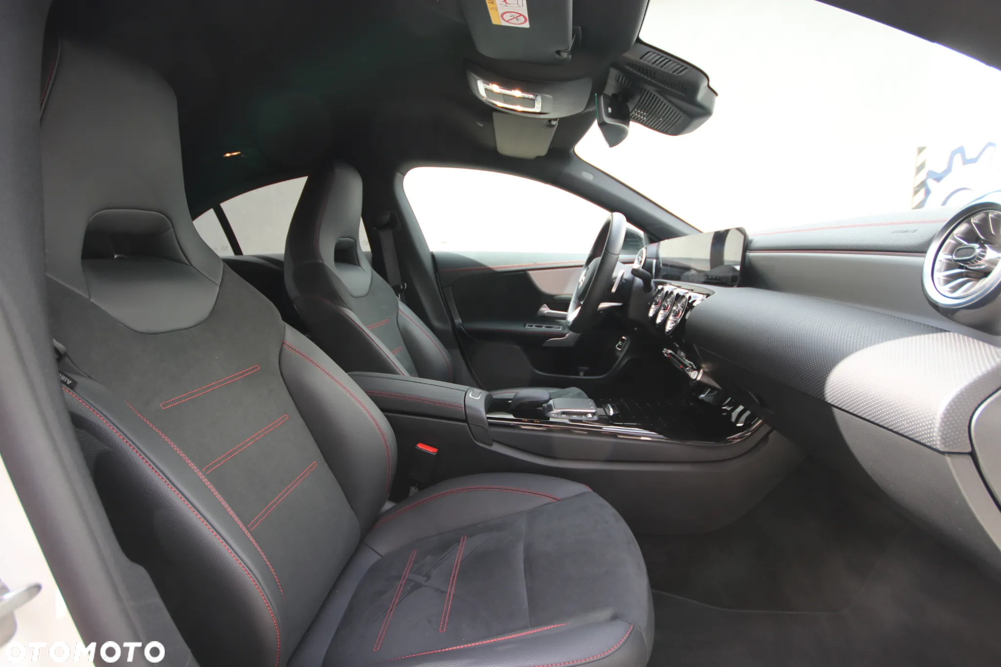 Mercedes-Benz CLA 250 e 8G-DCT Edition AMG Line - 15