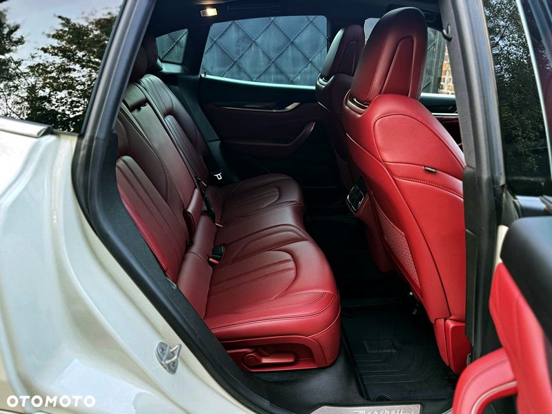 Maserati Levante Diesel Granlusso - 10