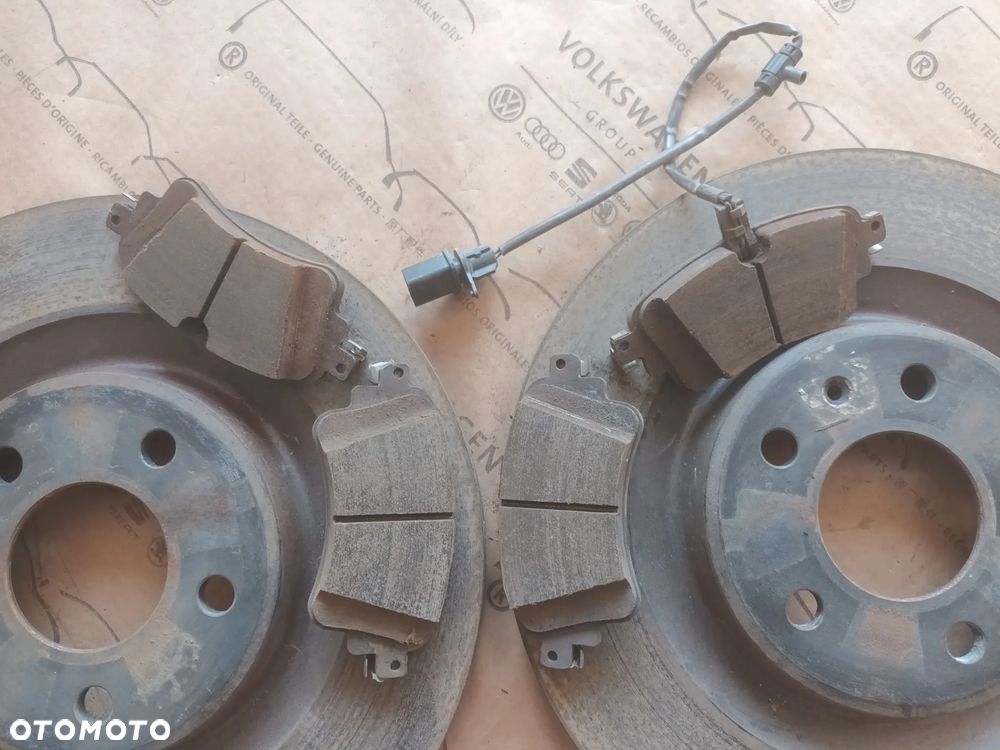 Audi A4 B9 8W komplet Tarcze Hamulcowe klocki tył 8W0615601K 330mm 72KM - 9