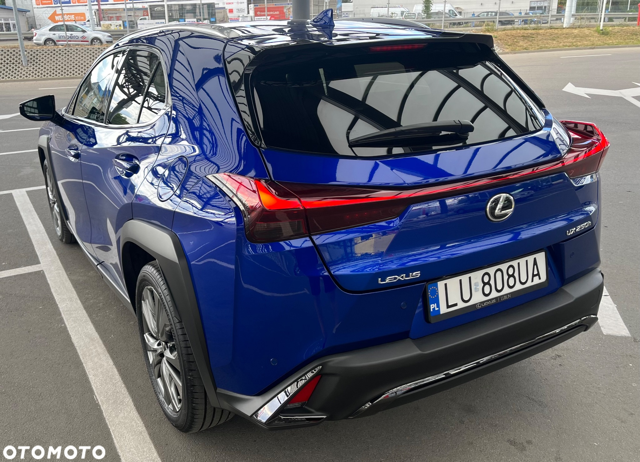 Lexus UX 250h (E-FOUR) F SPORT - 21