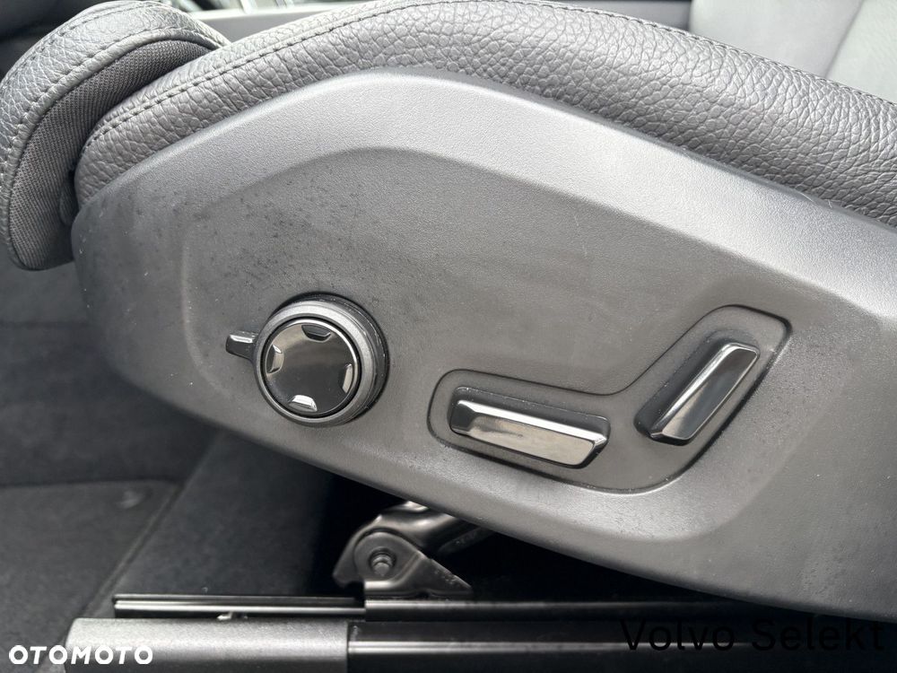 Volvo XC 60 - 20