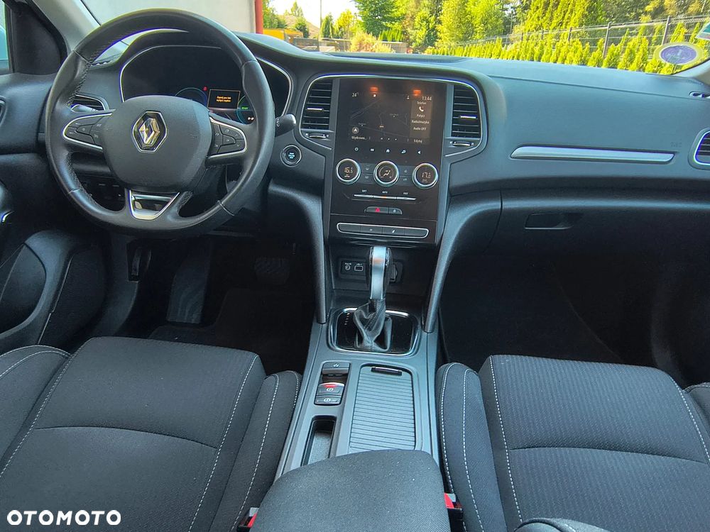 Renault Megane 1.6 E-TECH Plug-In Techno - 11