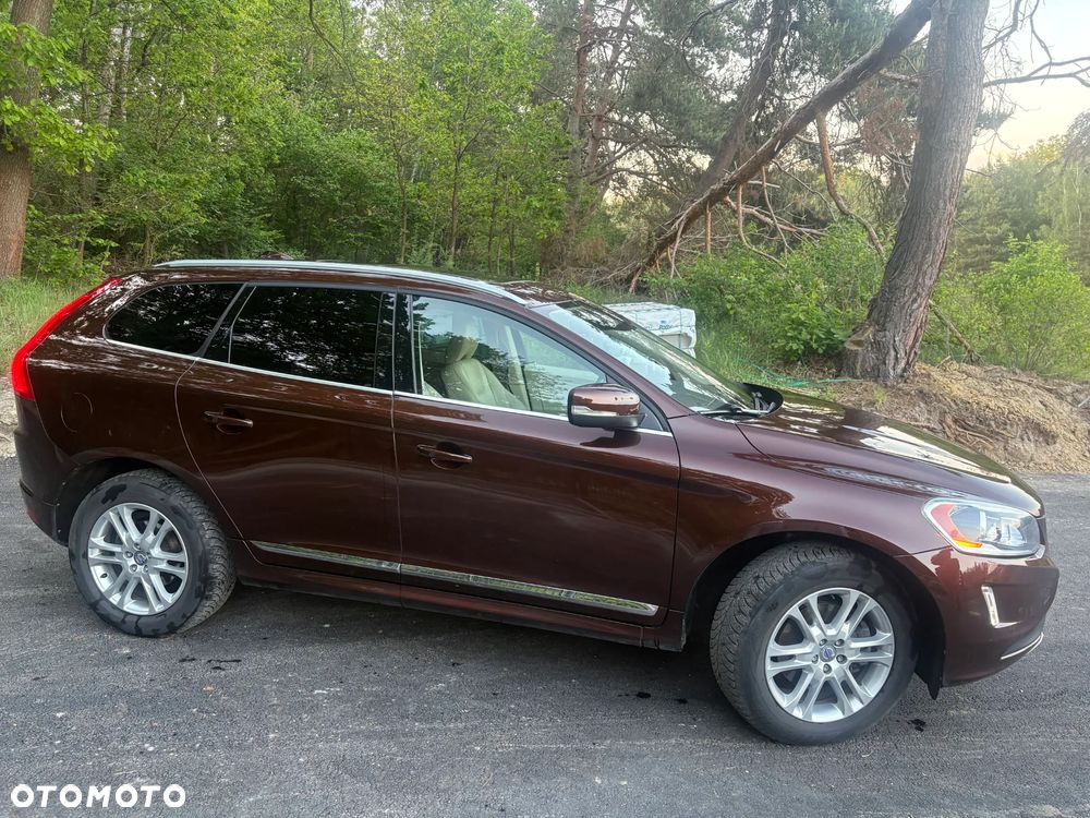 Volvo XC 60 T5 AWD Summum - 6