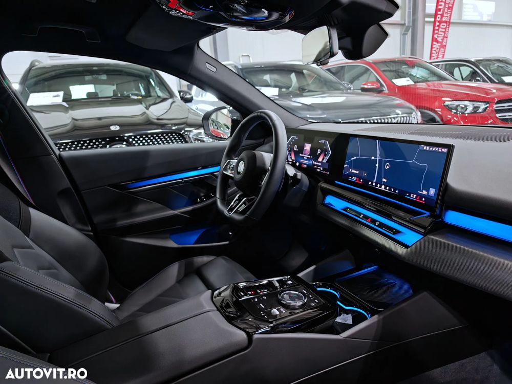 BMW Seria 5 520i AT MHEV - 8