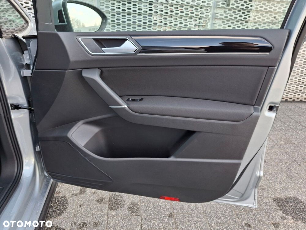 Volkswagen Touran 1.5 TSI EVO Highline DSG - 16