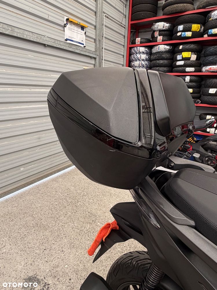 Honda NSS - 19