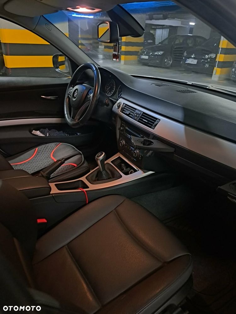 BMW Seria 3 - 18