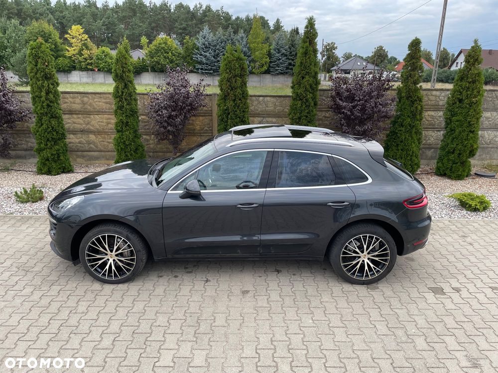 Porsche Macan - 30