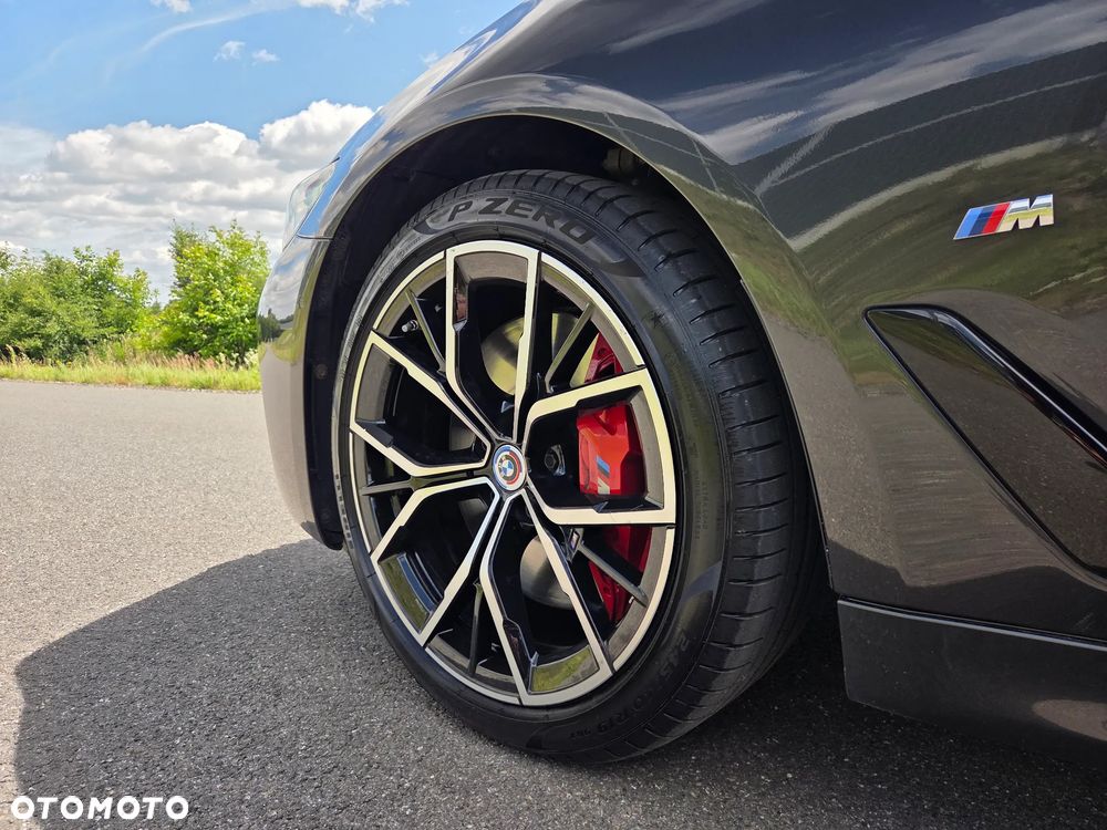 BMW Seria 5 530d xDrive mHEV M Sport sport - 10