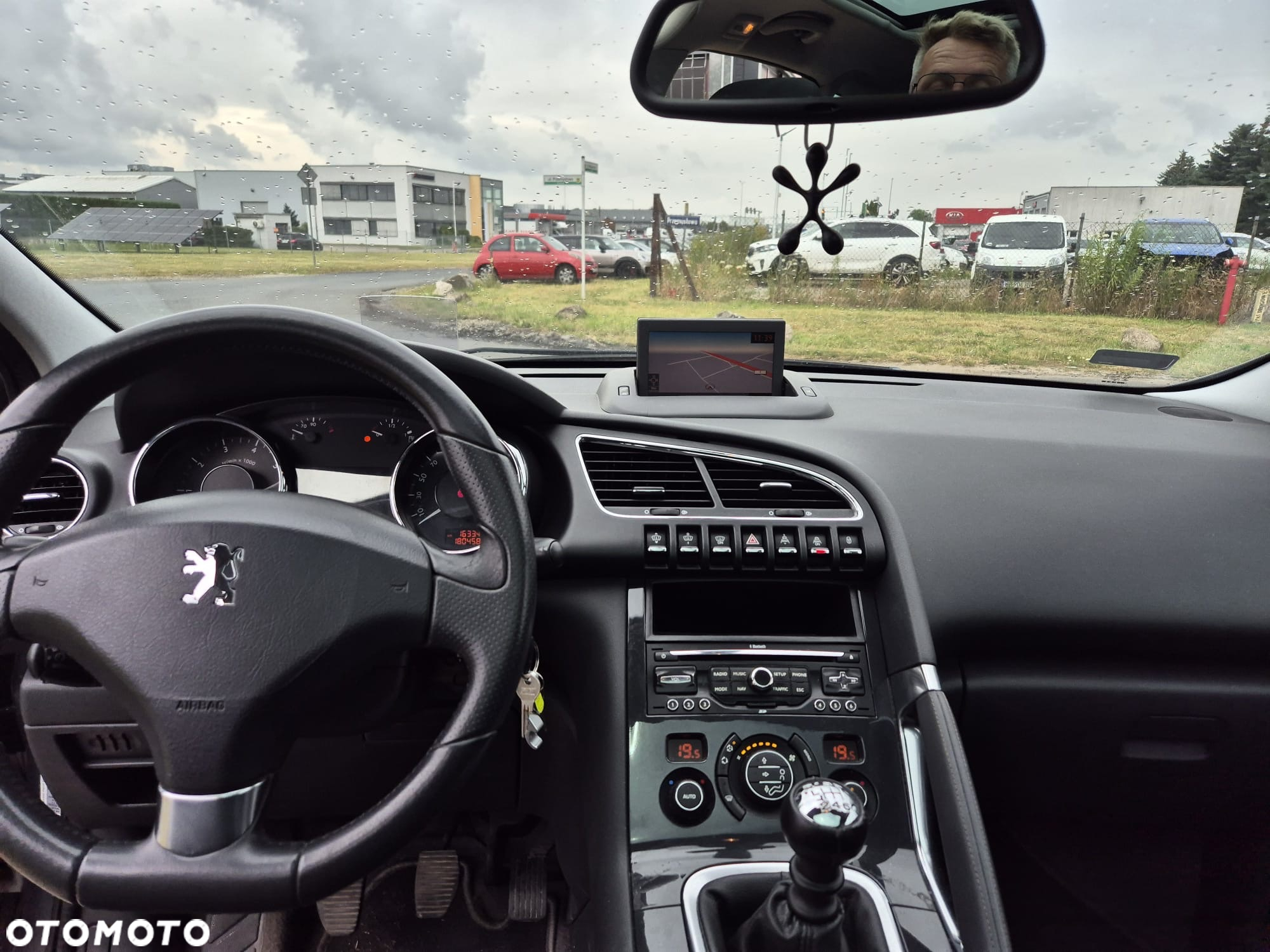 Peugeot 3008 1.6 Premium - 2