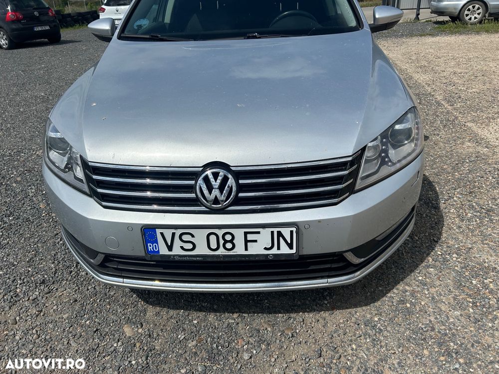 VOLKSWAGEN Passat 2014