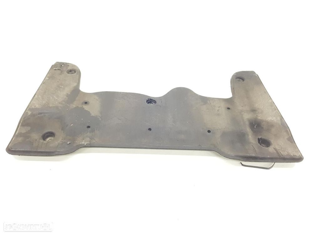 COBERTURA DO CARTER VOLKSWAGEN TOURAN 5T1 - 1