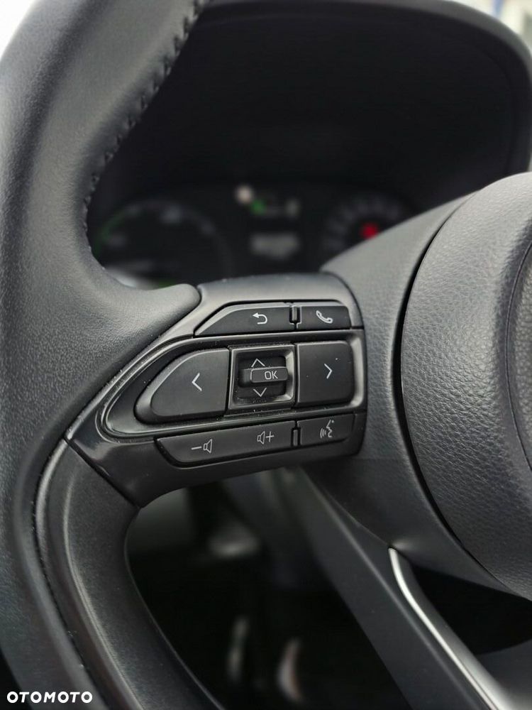 Toyota Yaris Hybrid 1.5 Style - 14