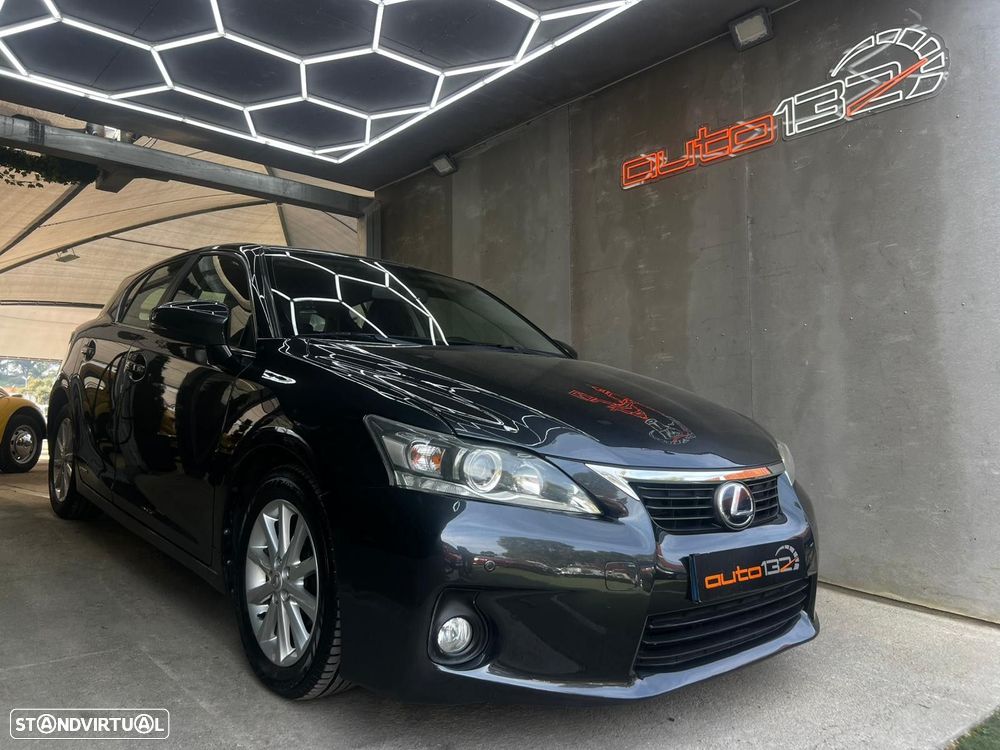 Lexus CT 200h Luxury - 1