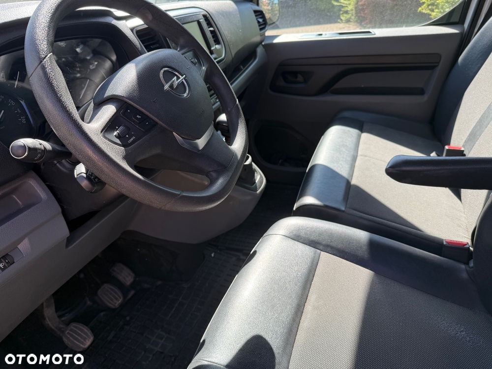 Opel VIVARO - 18