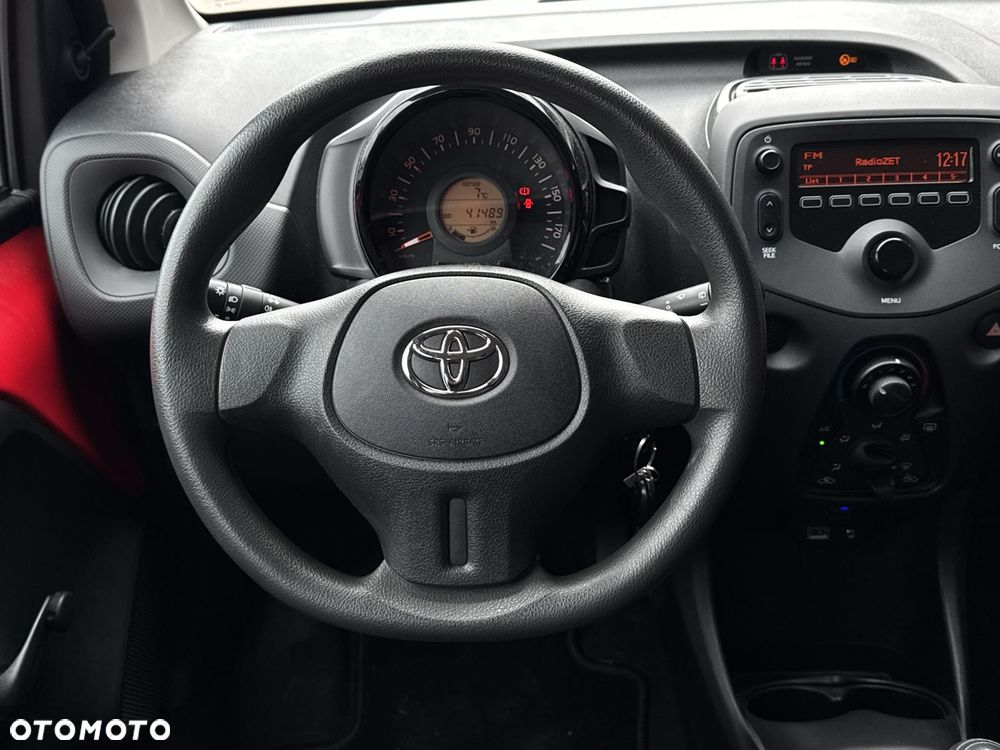 Toyota Aygo - 15
