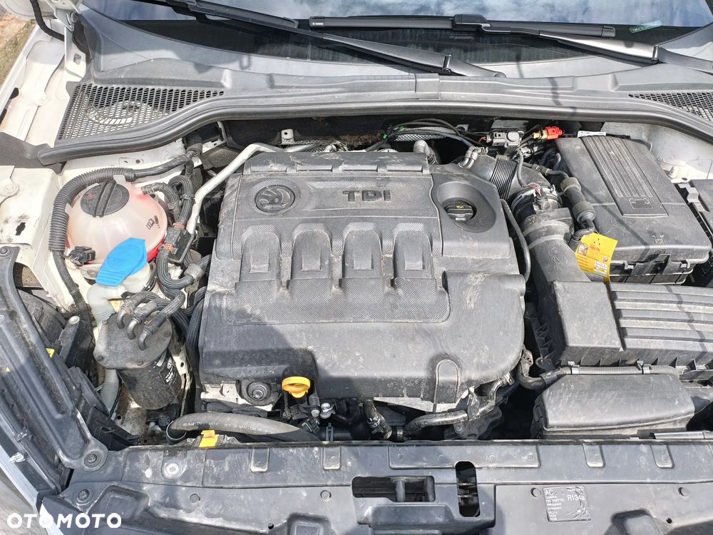 Skoda Yeti 2.0 TDI SCR 4x2 Active - 15